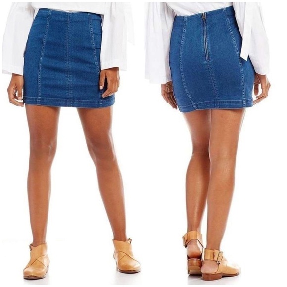 FREE PEOPLE Modern Femme Denim Blue Mini Skirt size 6. - Picture 7 of 8